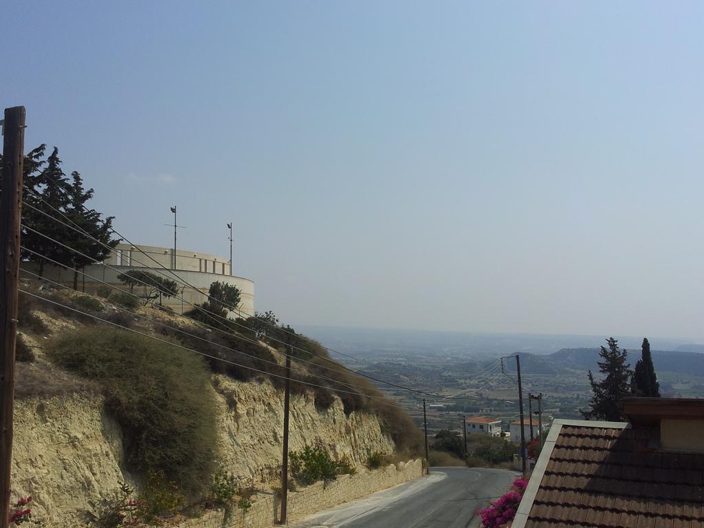 Lazaros Pissouri Apartments Værelse billede