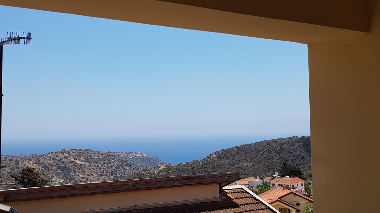 Lazaros Pissouri Apartments Eksteriør billede