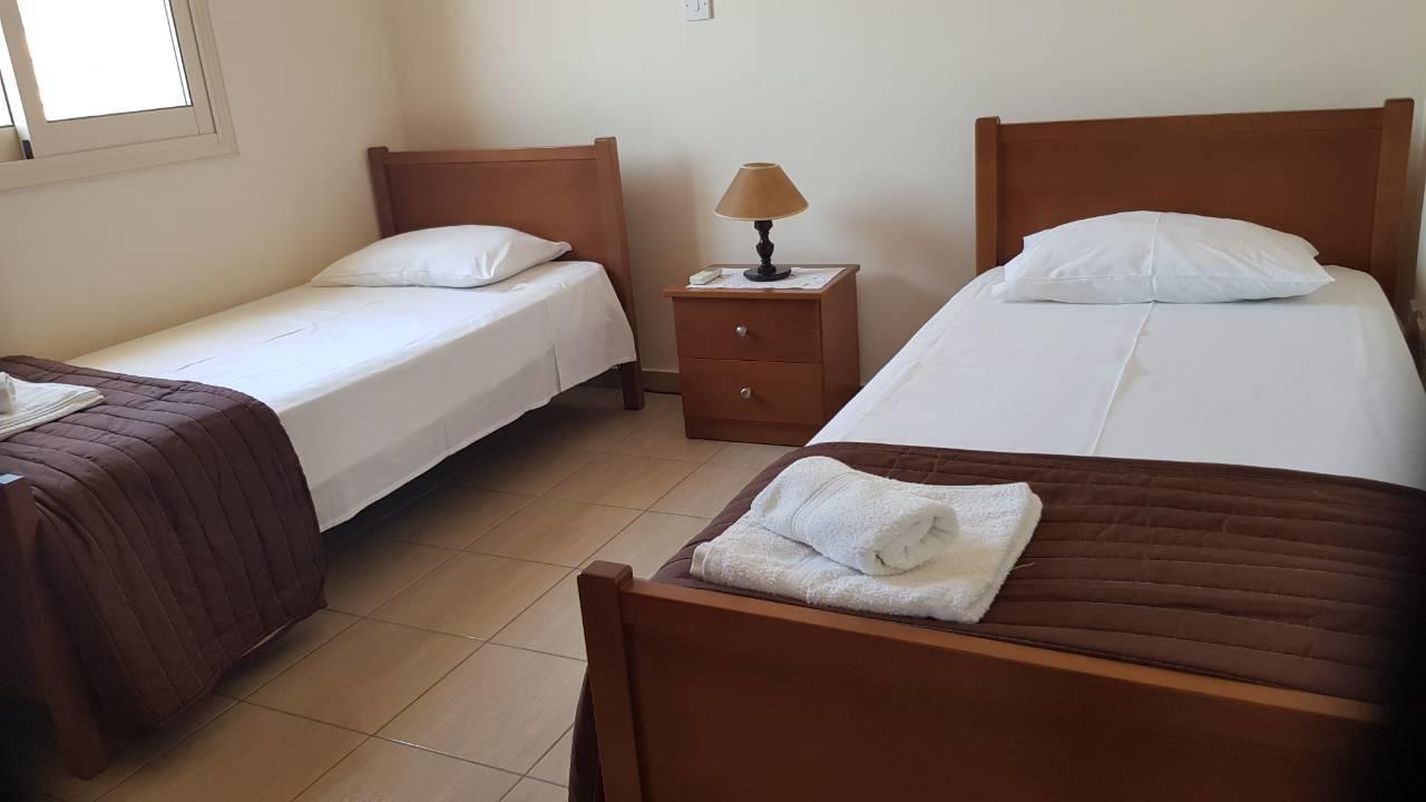 Lazaros Pissouri Apartments Eksteriør billede