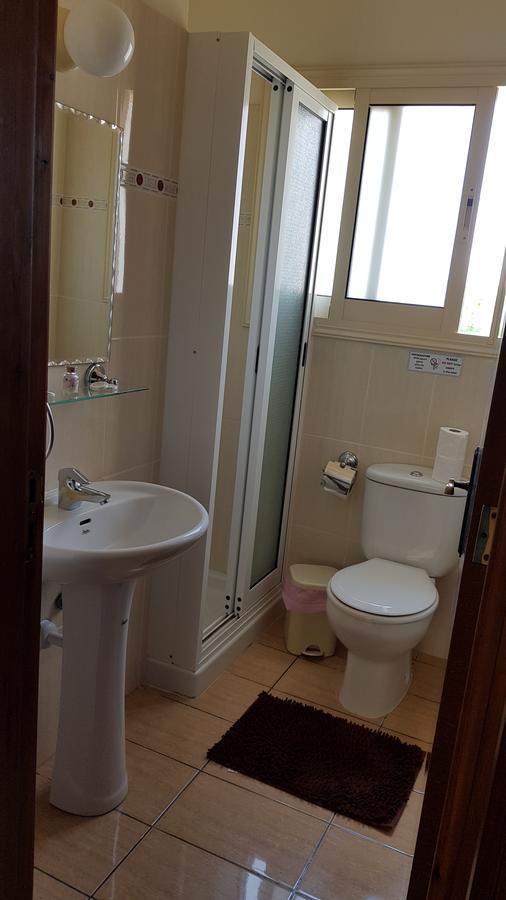 Lazaros Pissouri Apartments Eksteriør billede